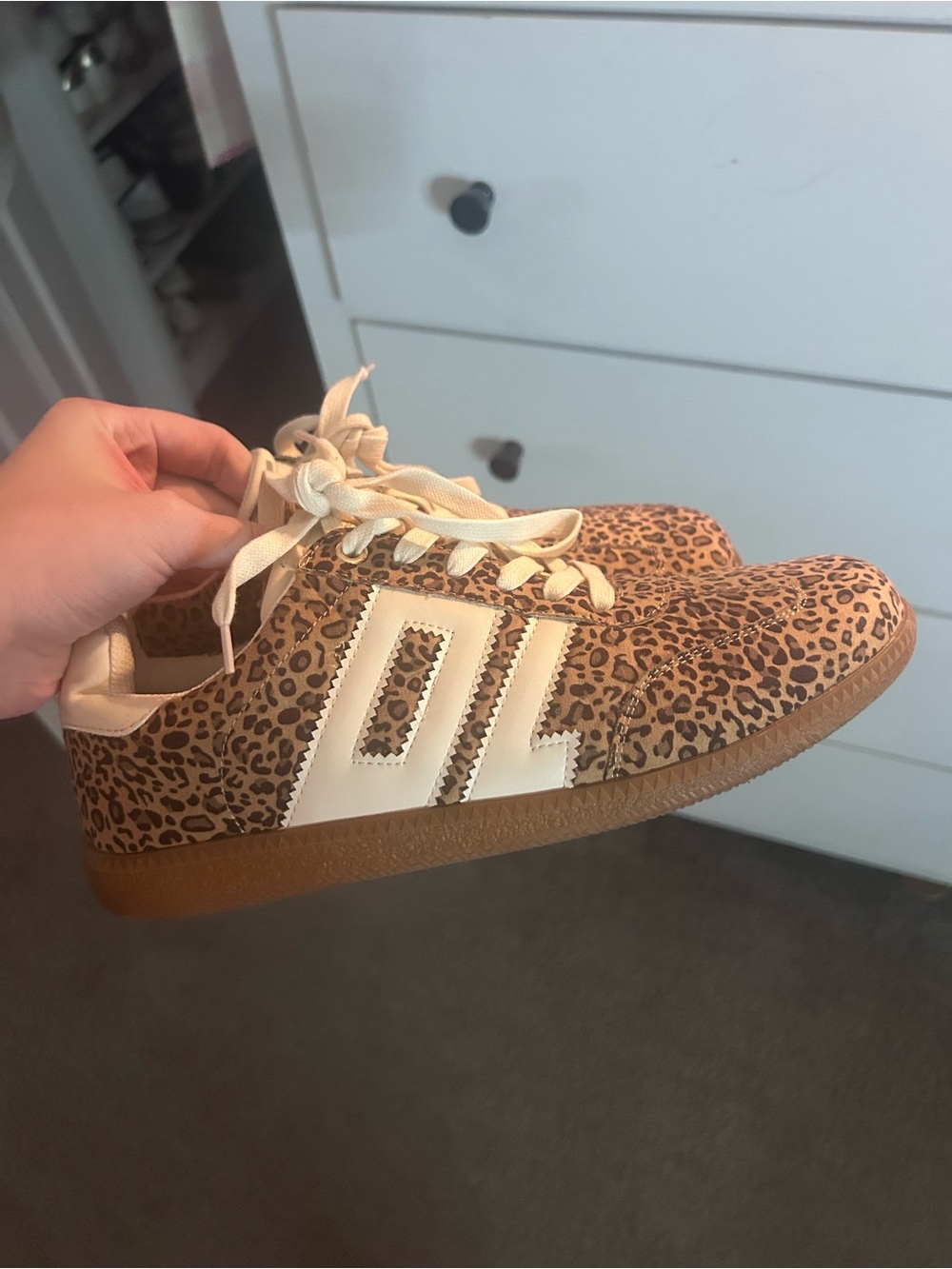 Womens Leopard sneakers